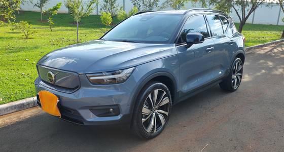 VOLVO XC40 P8 RECHARGE ELECTRIC BEV PURE AWD